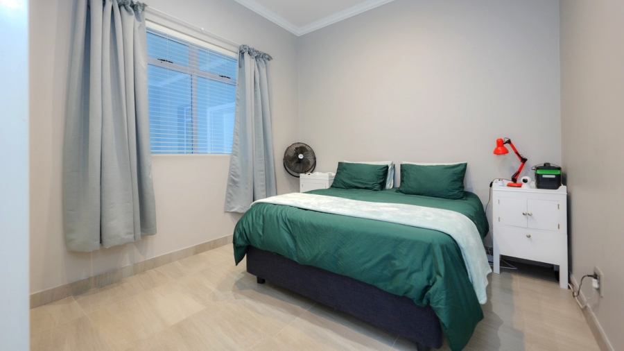 2 Bedroom Property for Sale in Struisbaai Western Cape